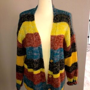 BKE sweater size large